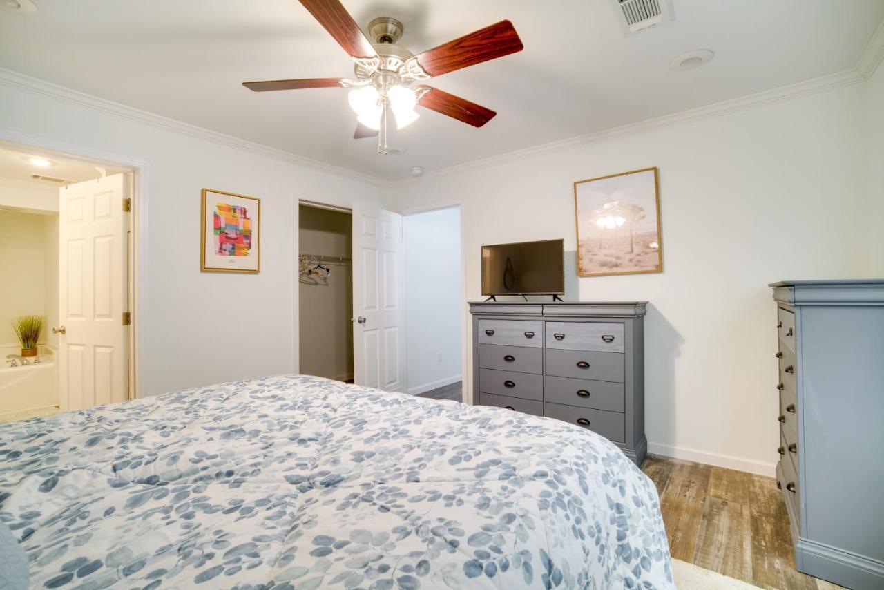 Charleston Home With Porch - 3 Mi To Folly Beach! Luaran gambar